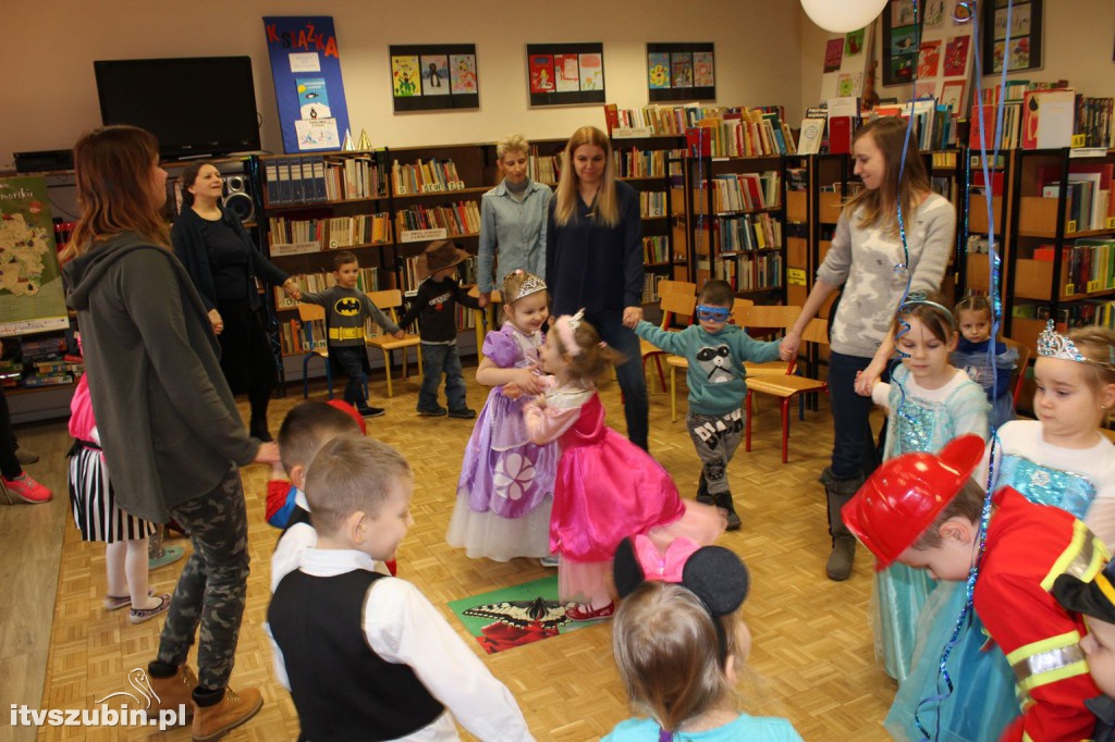 Karnawał w szubińskiej bibliotece