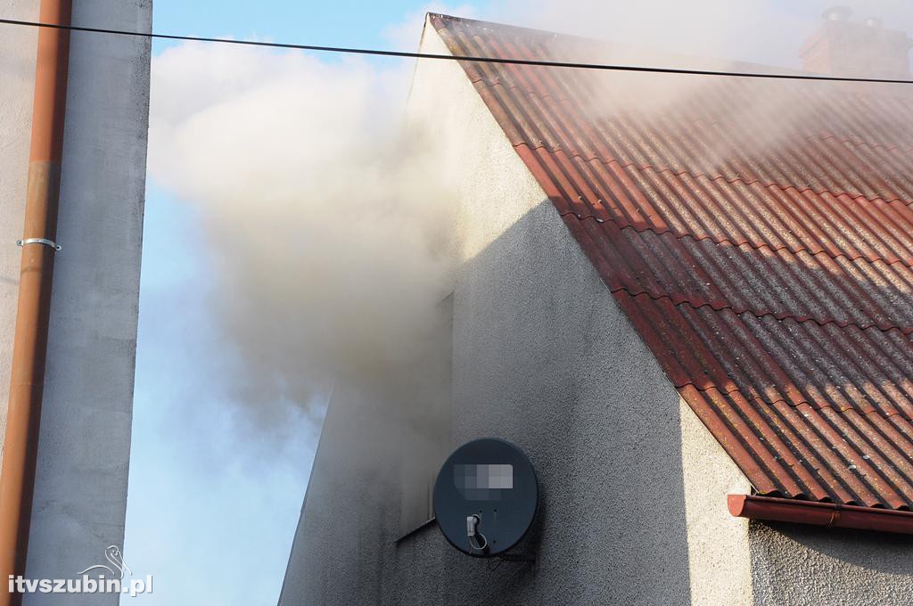 Pożar w domu jednorodzinnym w Szubinie