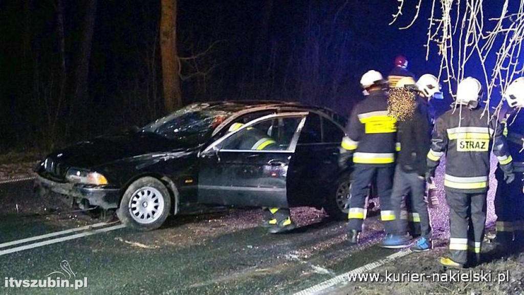 Dachowanie BMW pod Wieszkami