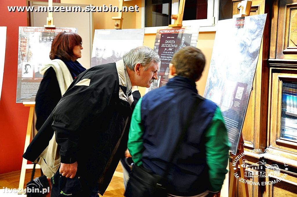 Wernisaż i projekcja filmu o Danucie Siedzikównie w MZS