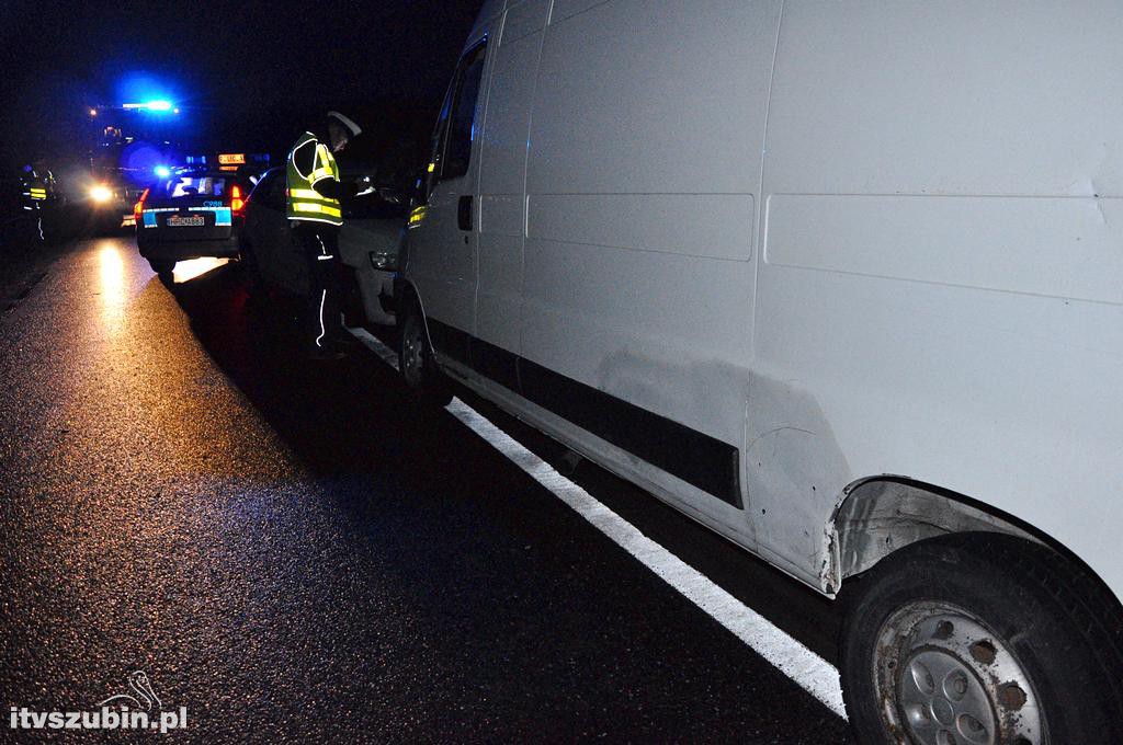 Zdarzenie drogowe z udziałem trzech samochodów w Szkocji