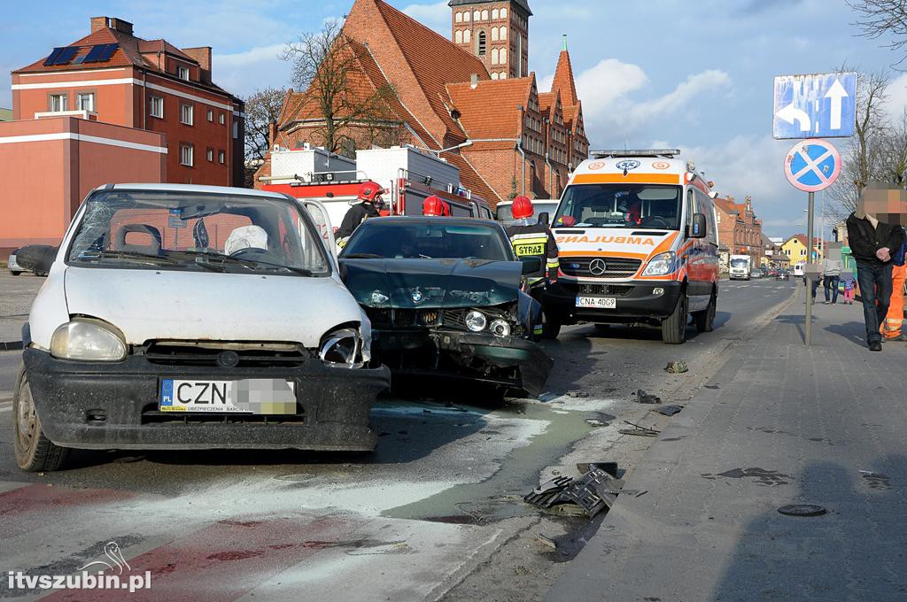 Kolizja w Szubinie przy Placu Wolności