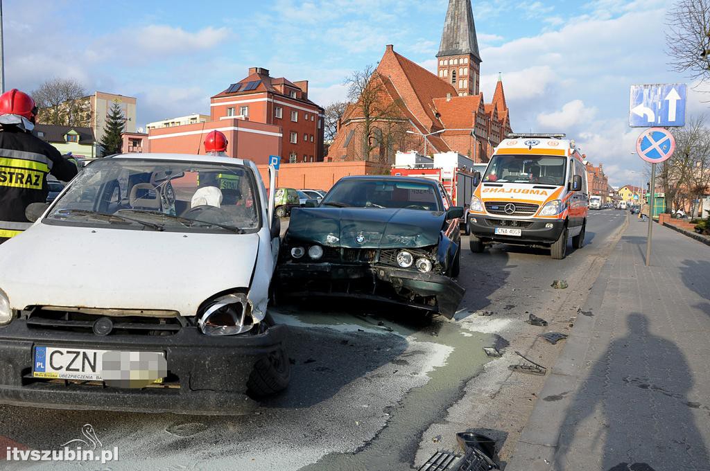 Kolizja w Szubinie przy Placu Wolności