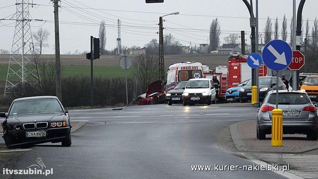 Wypadek na skrzyżowaniu ul. Mroteckiej z DK10