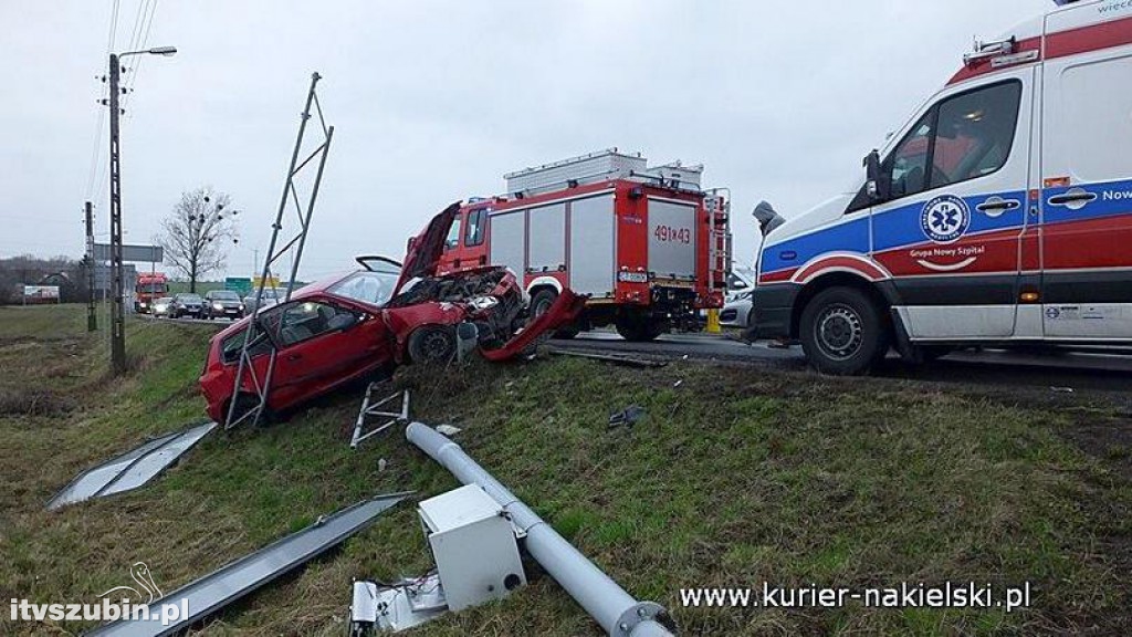 Wypadek na skrzyżowaniu ul. Mroteckiej z DK10