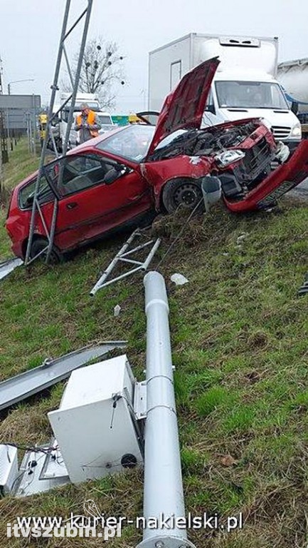 Wypadek na skrzyżowaniu ul. Mroteckiej z DK10