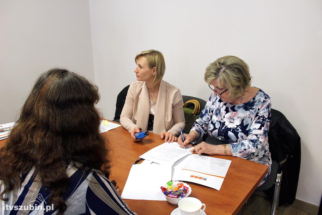 Podpisano umowy z organizacjami pozarządowymi