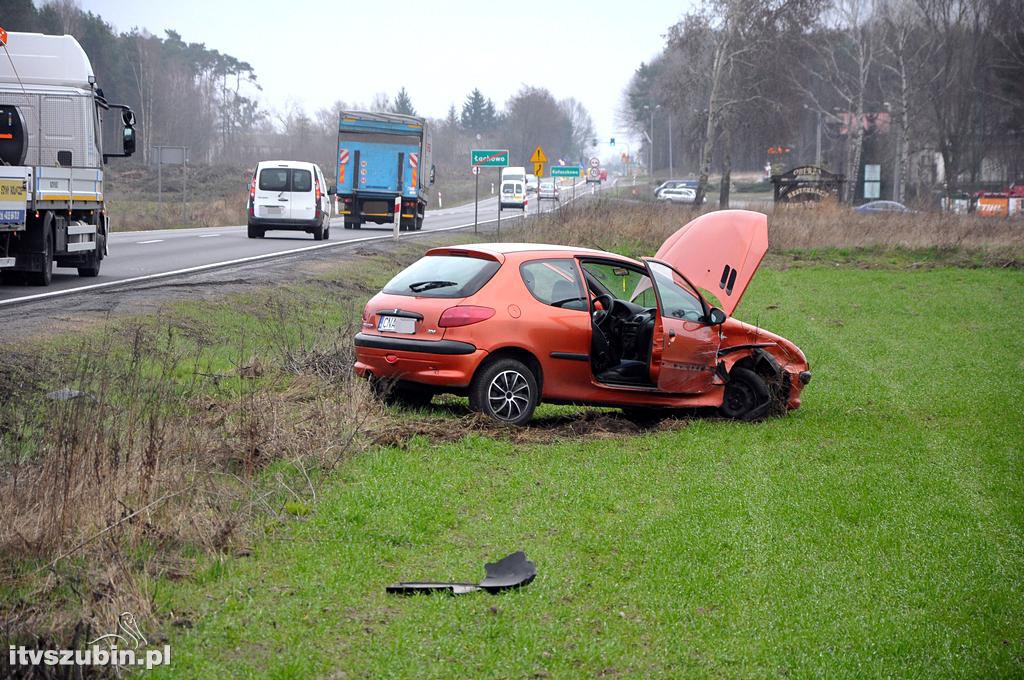 Kolizja dwóch osobówek w Łachowie DK5