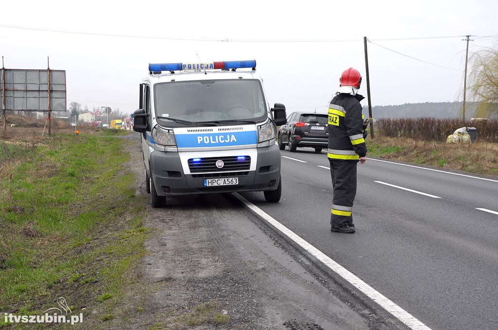 Kolizja dwóch osobówek w Łachowie DK5