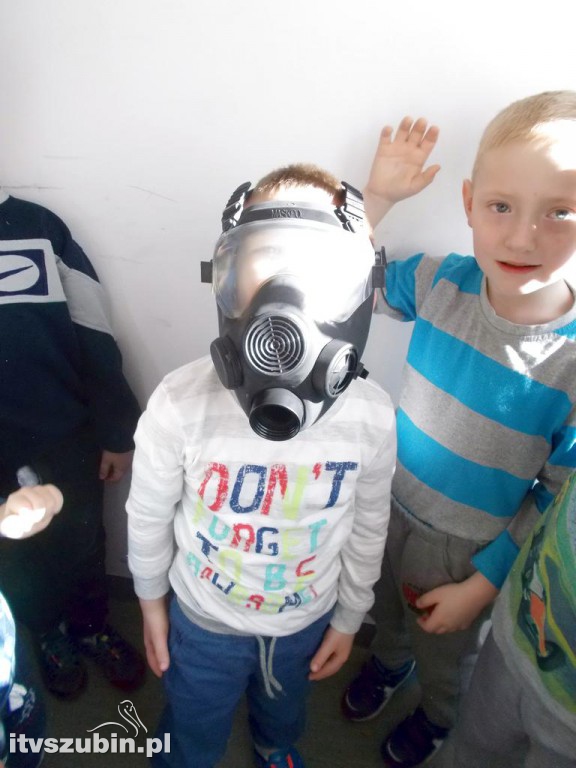 Wizyta Stokrotek i Biedronek w KP Szubin i PSP w Szubinie