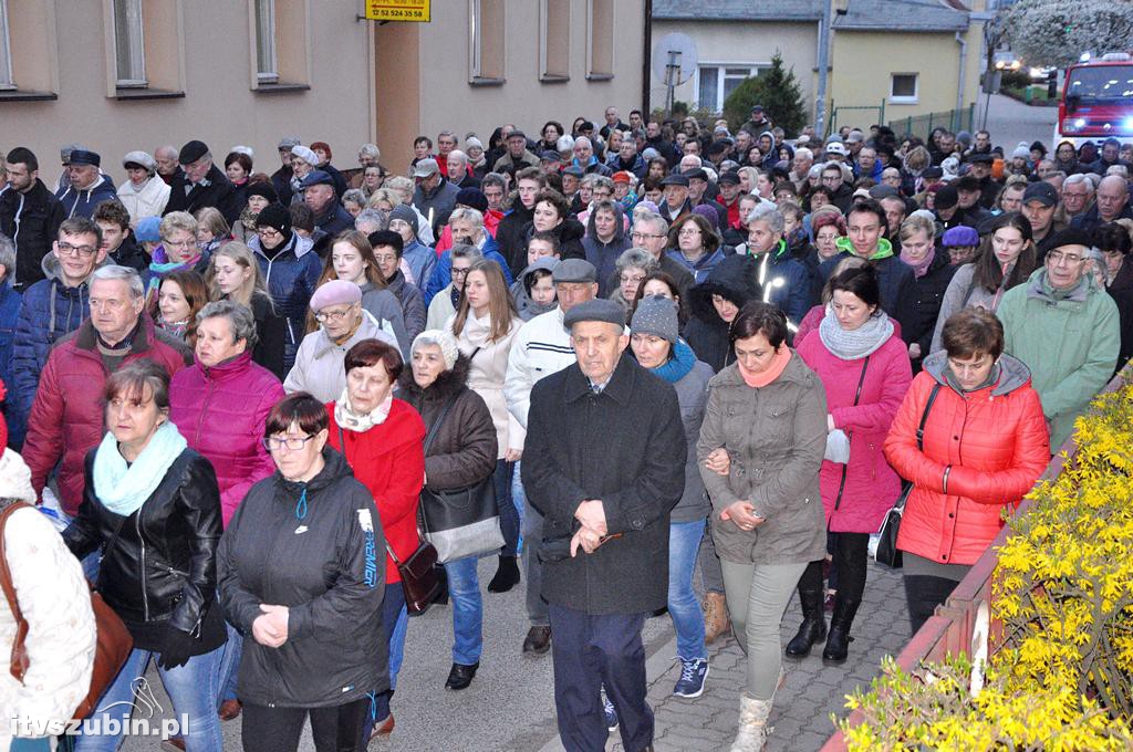 Droga Krzyżowa ulicami Szubina