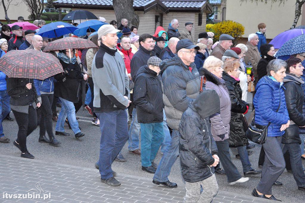 Droga Krzyżowa ulicami Szubina