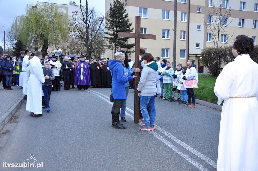 Droga Krzyżowa ulicami Szubina