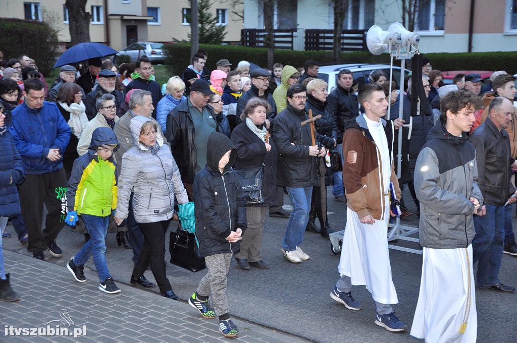 Droga Krzyżowa ulicami Szubina