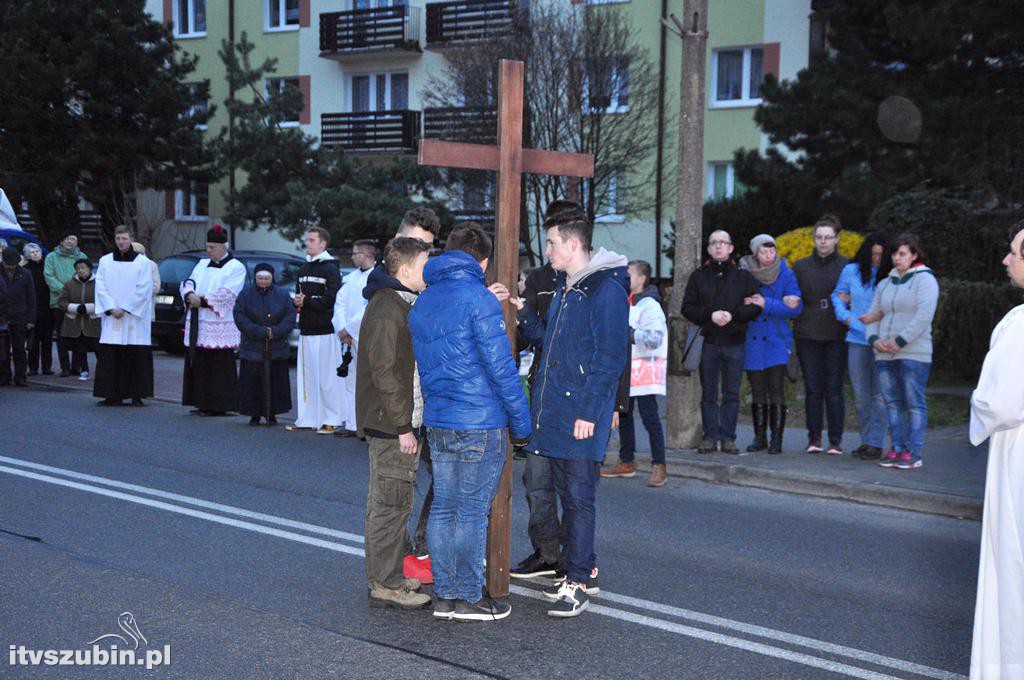 Droga Krzyżowa ulicami Szubina