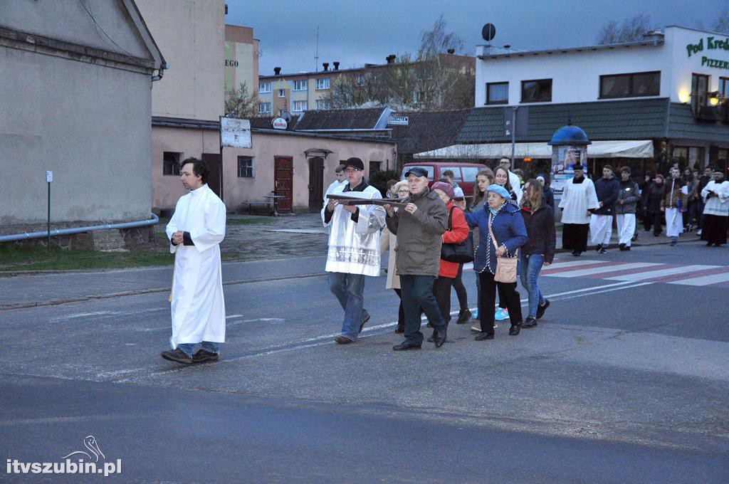 Droga Krzyżowa ulicami Szubina