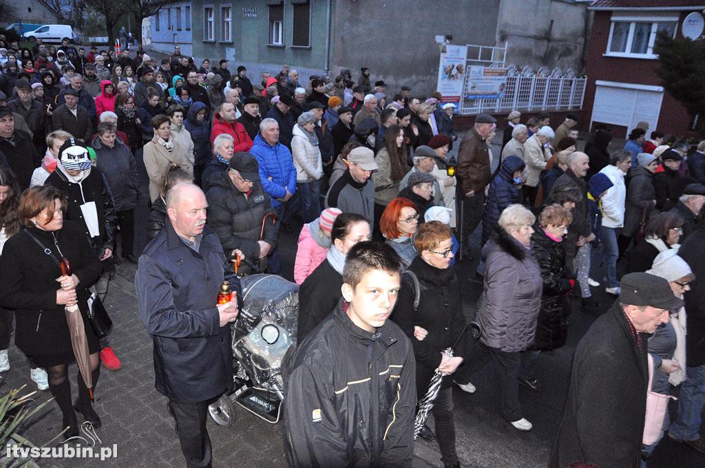 Droga Krzyżowa ulicami Szubina