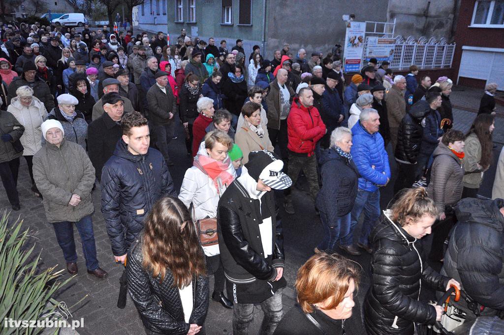 Droga Krzyżowa ulicami Szubina