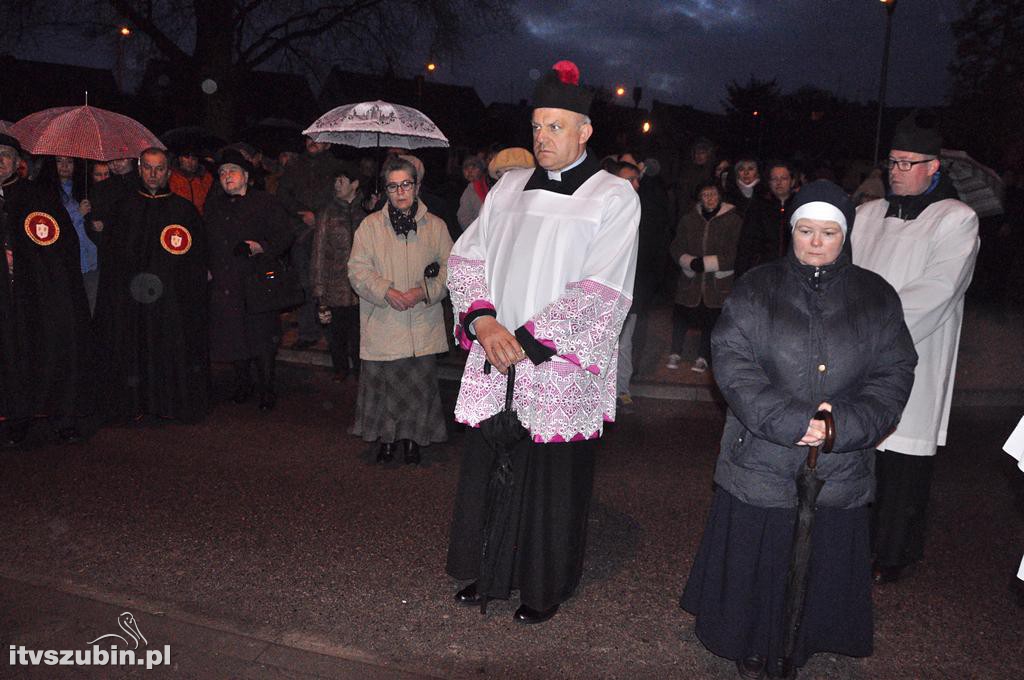 Droga Krzyżowa ulicami Szubina