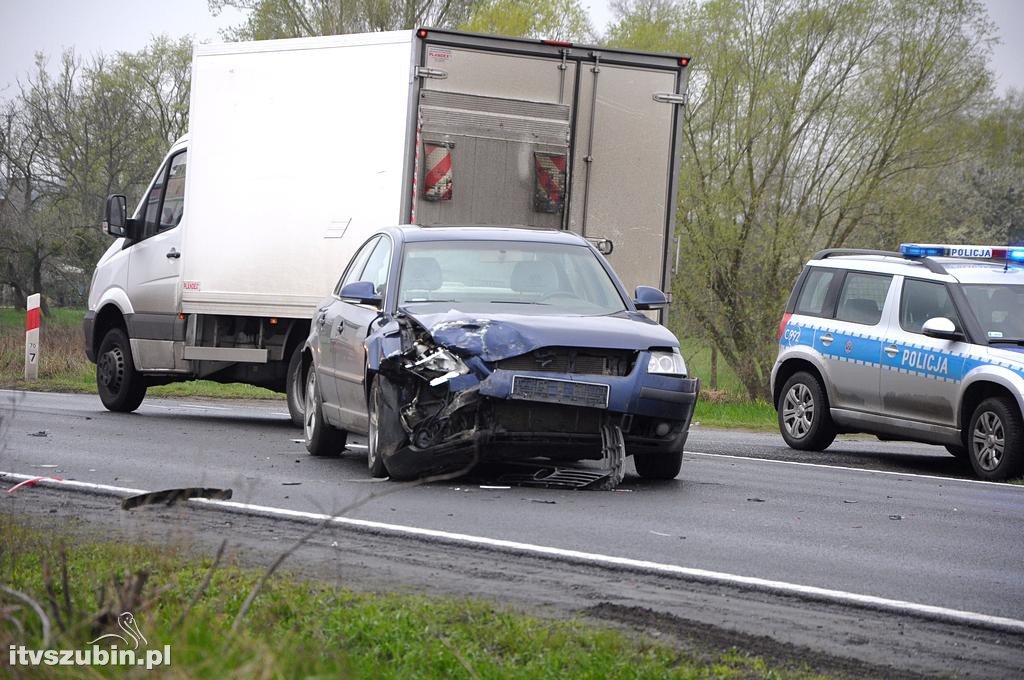 Kolizja dwóch osobówek w Łachowie, DK5