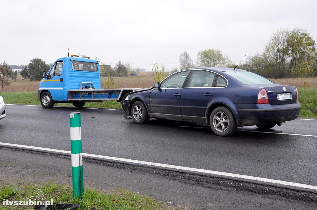 Kolizja dwóch osobówek w Łachowie, DK5