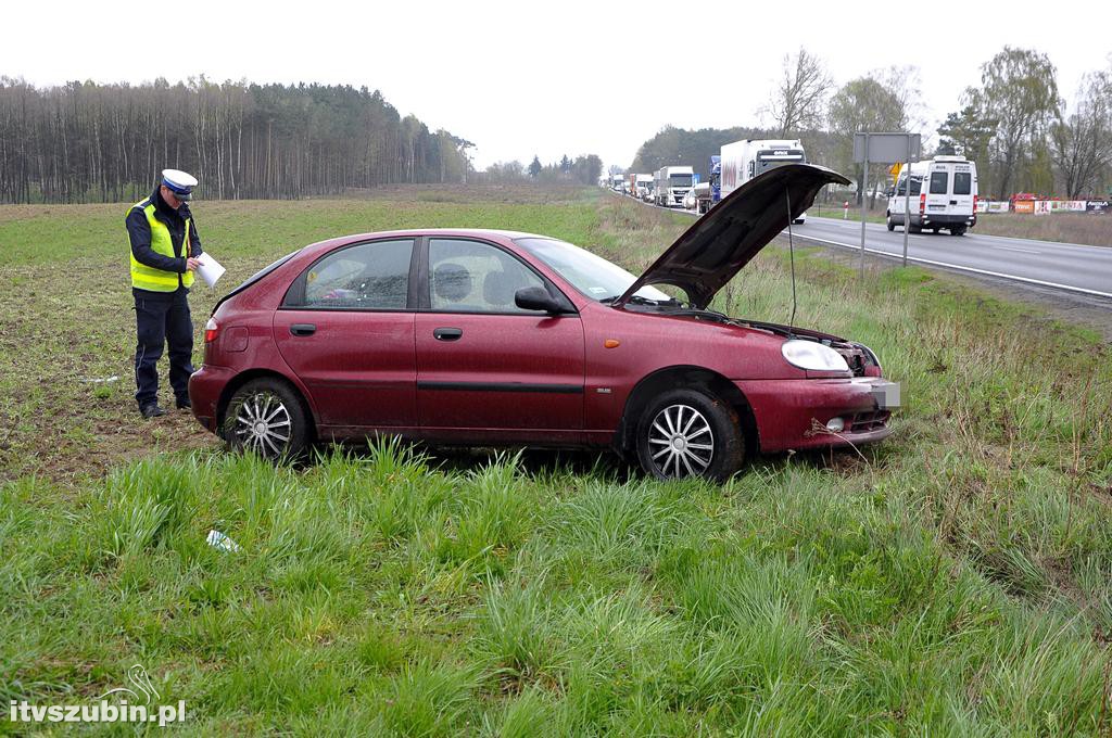 Kolizja dwóch osobówek w Łachowie, DK5