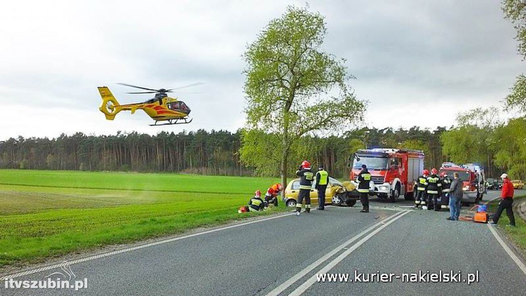 Wypadek dwóch samochodów osobowych pod Paterkiem
