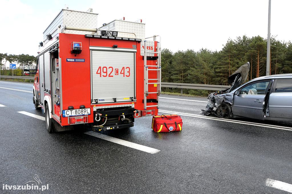 Kolizja dwóch osobówek na obwodnicy Szubina (DK5)