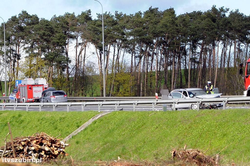 Kolizja dwóch osobówek na obwodnicy Szubina (DK5)