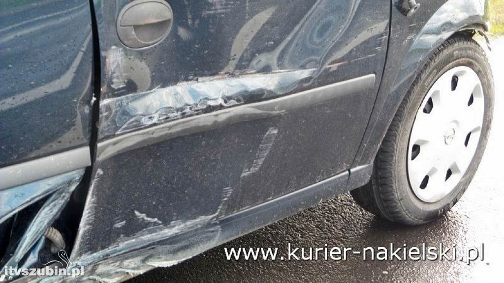 Wypadek na skrzyżowaniu ul. Karnowskiej z obwodnicą Nakła