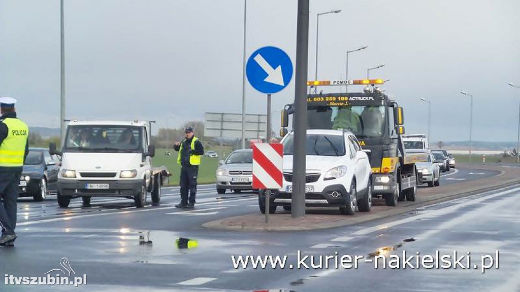 Wypadek na skrzyżowaniu ul. Karnowskiej z obwodnicą Nakła