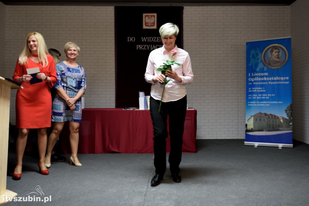 Pożegnanie absolwentów w LO Szubin