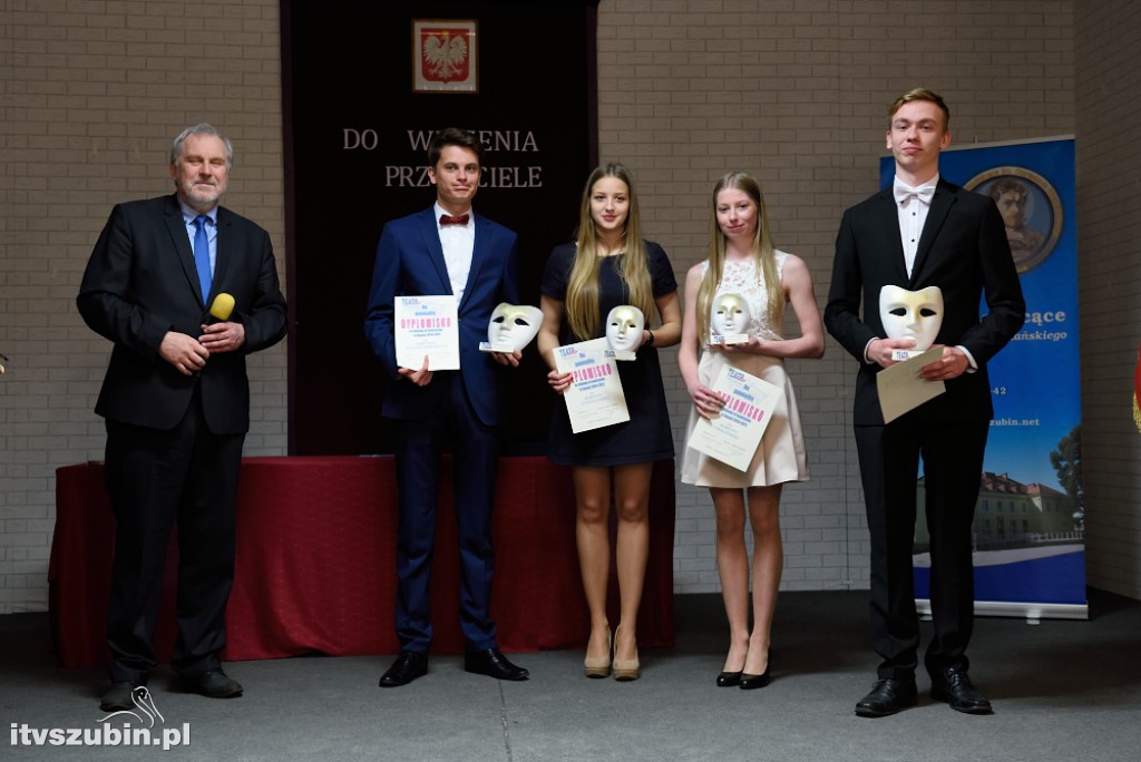 Pożegnanie absolwentów w LO Szubin