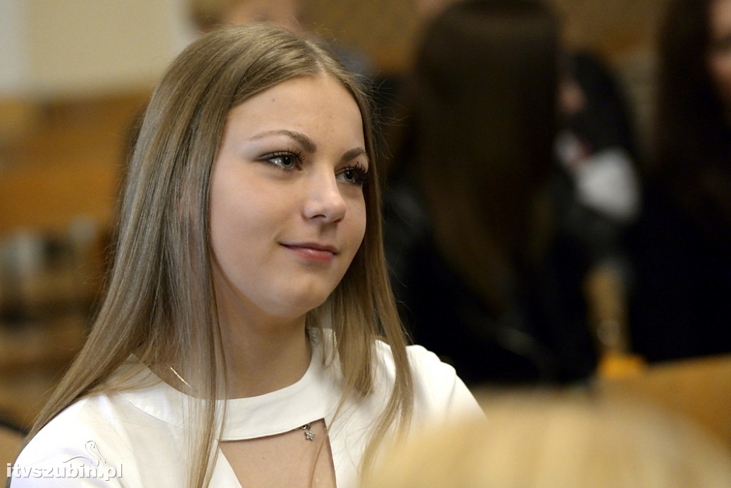 Pożegnanie absolwentów w LO Szubin