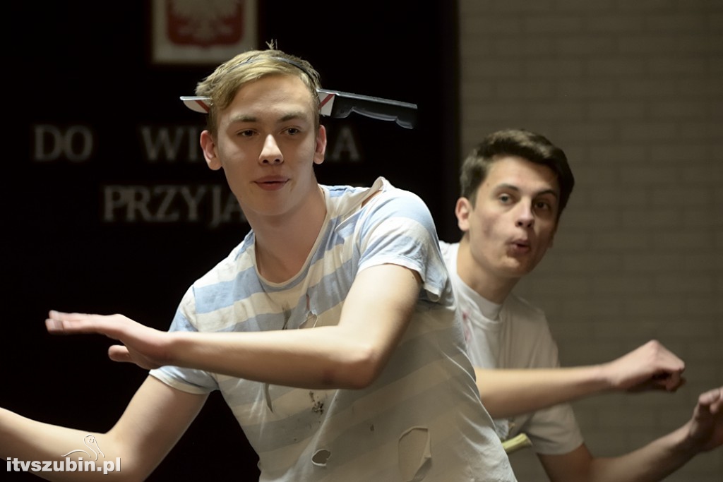 Pożegnanie absolwentów w LO Szubin