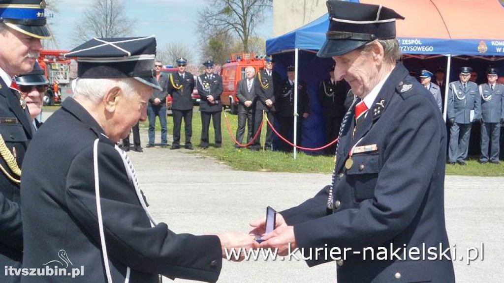 Powiatowe obchody Dnia Strażaka odbyły się w Ślesinie
