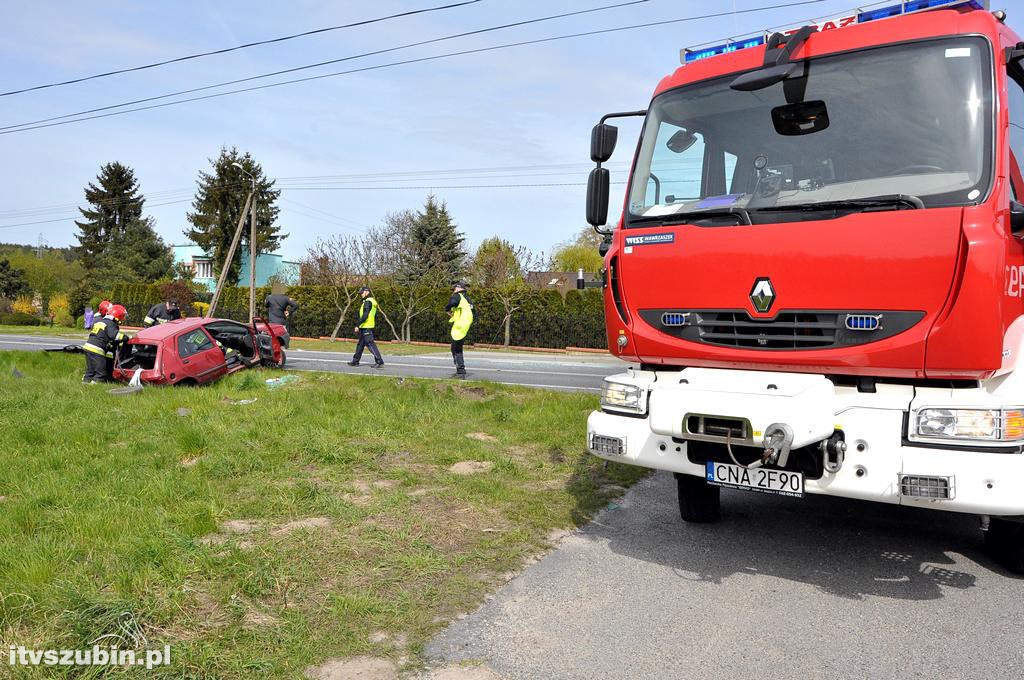 Kolizja dwóch osobówek w Szubinie Wsi (DW246)