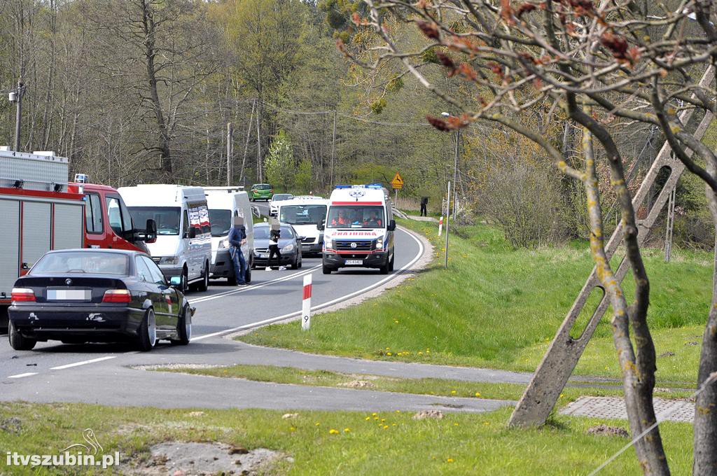 Kolizja dwóch osobówek w Szubinie Wsi (DW246)