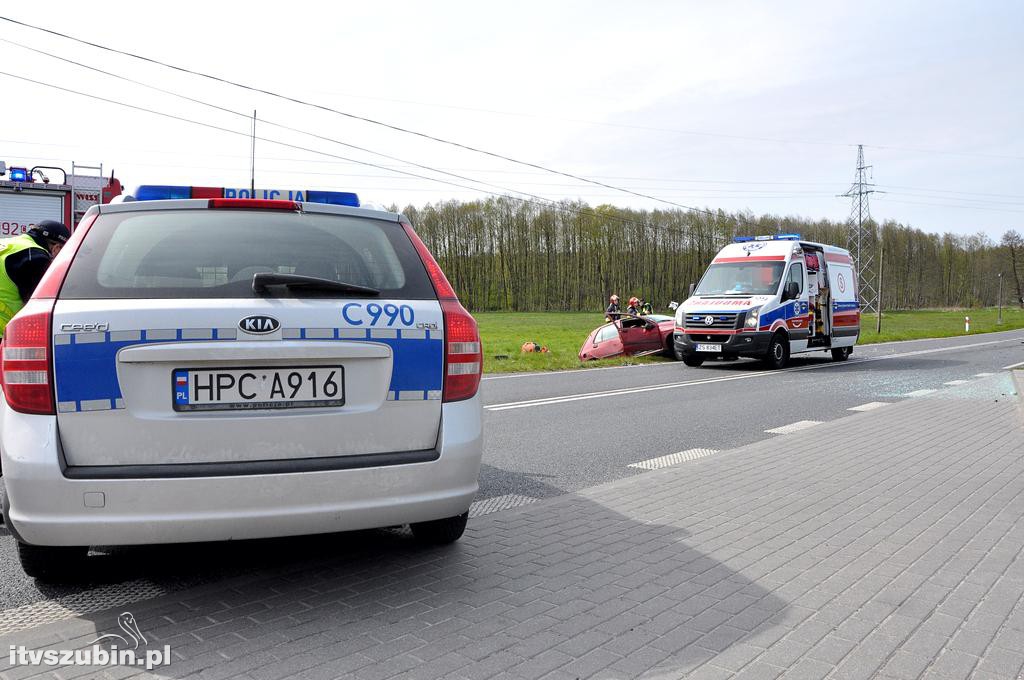 Kolizja dwóch osobówek w Szubinie Wsi (DW246)