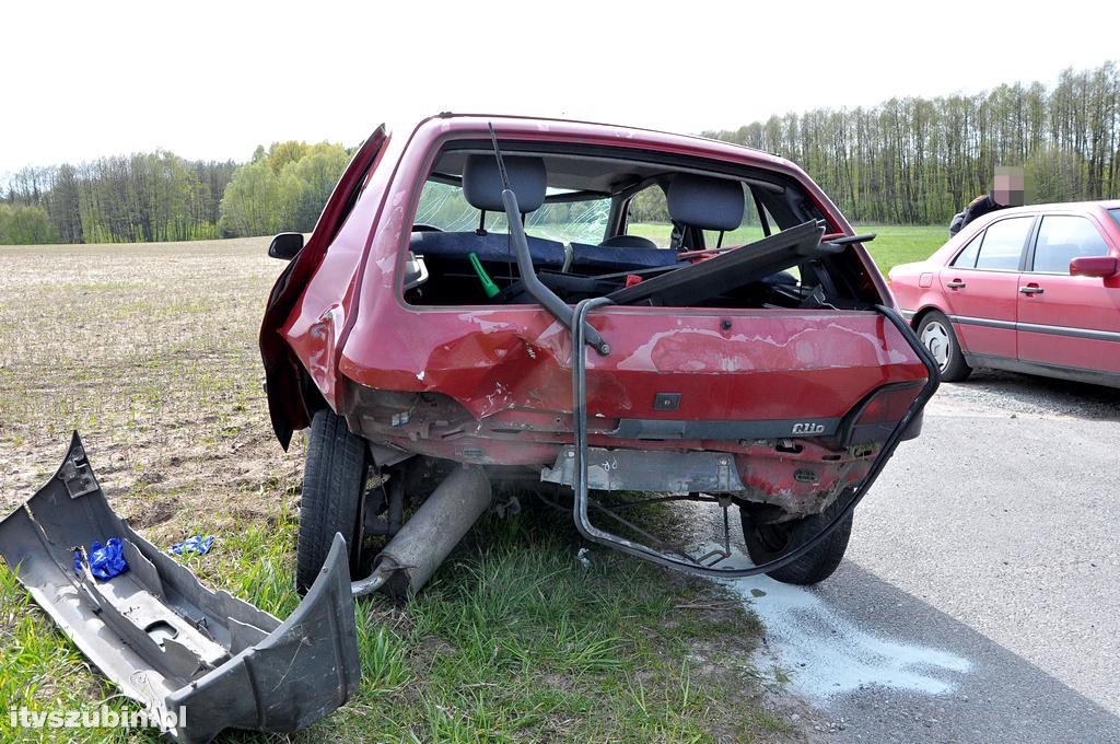 Kolizja dwóch osobówek w Szubinie Wsi (DW246)
