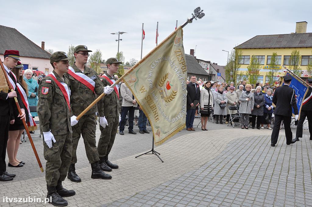 Uroczysta Msza św. za Ojczyznę na szubińskim Rynku