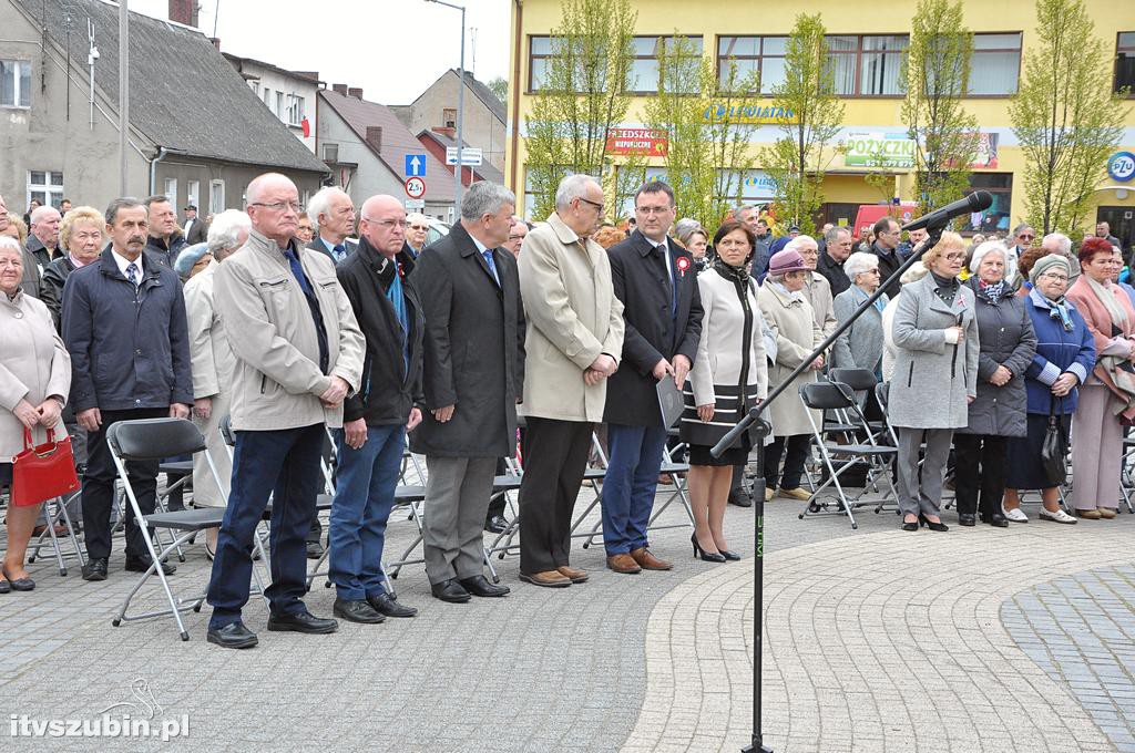 Uroczysta Msza św. za Ojczyznę na szubińskim Rynku