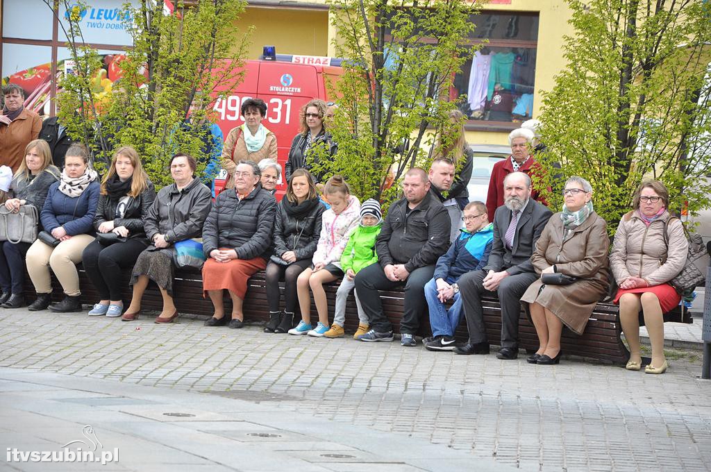 Uroczysta Msza św. za Ojczyznę na szubińskim Rynku