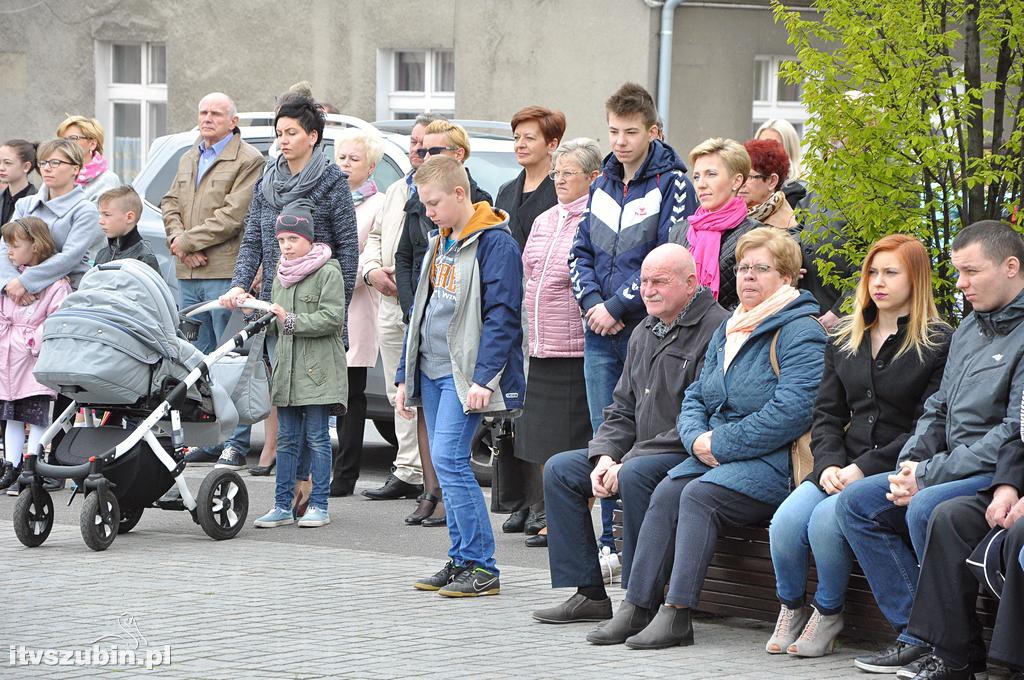 Uroczysta Msza św. za Ojczyznę na szubińskim Rynku