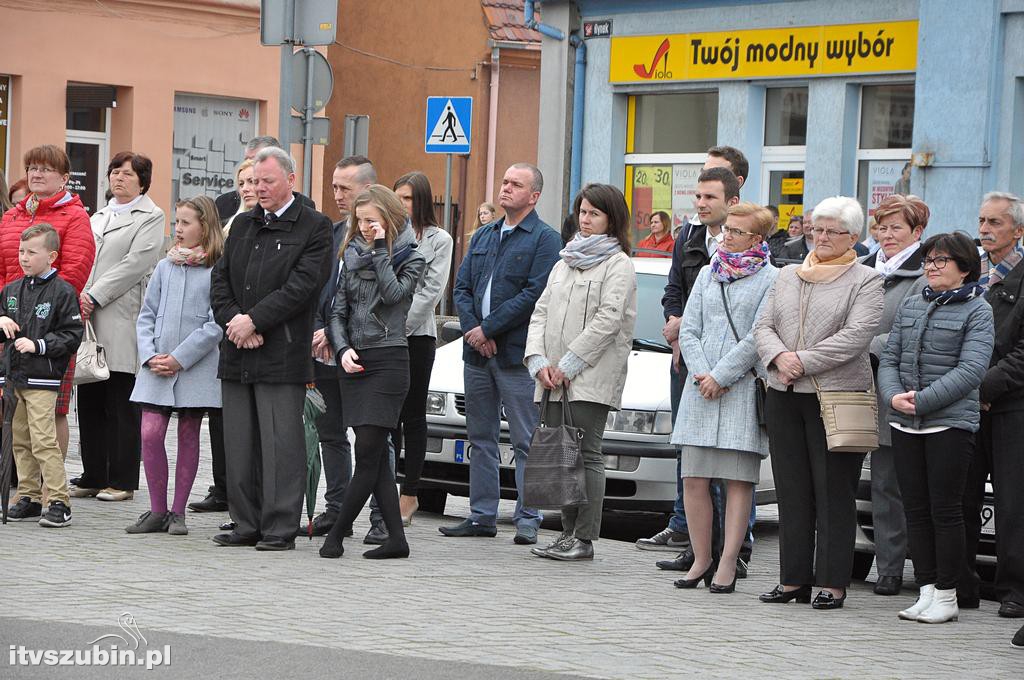 Uroczysta Msza św. za Ojczyznę na szubińskim Rynku