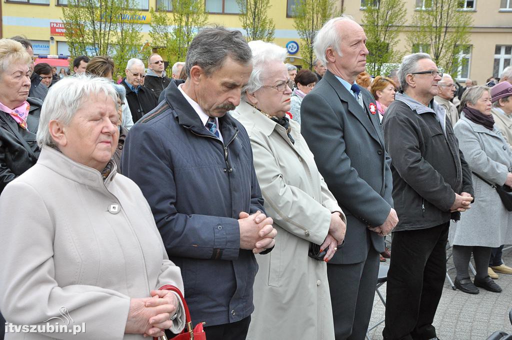Uroczysta Msza św. za Ojczyznę na szubińskim Rynku