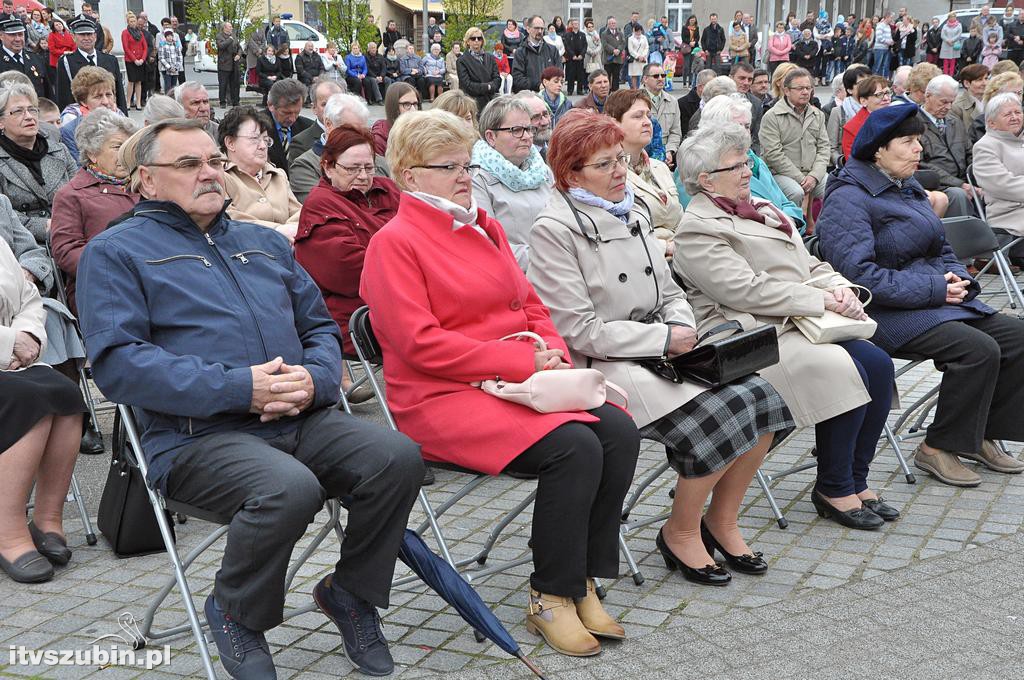 Uroczysta Msza św. za Ojczyznę na szubińskim Rynku