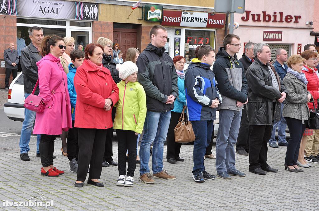 Uroczysta Msza św. za Ojczyznę na szubińskim Rynku