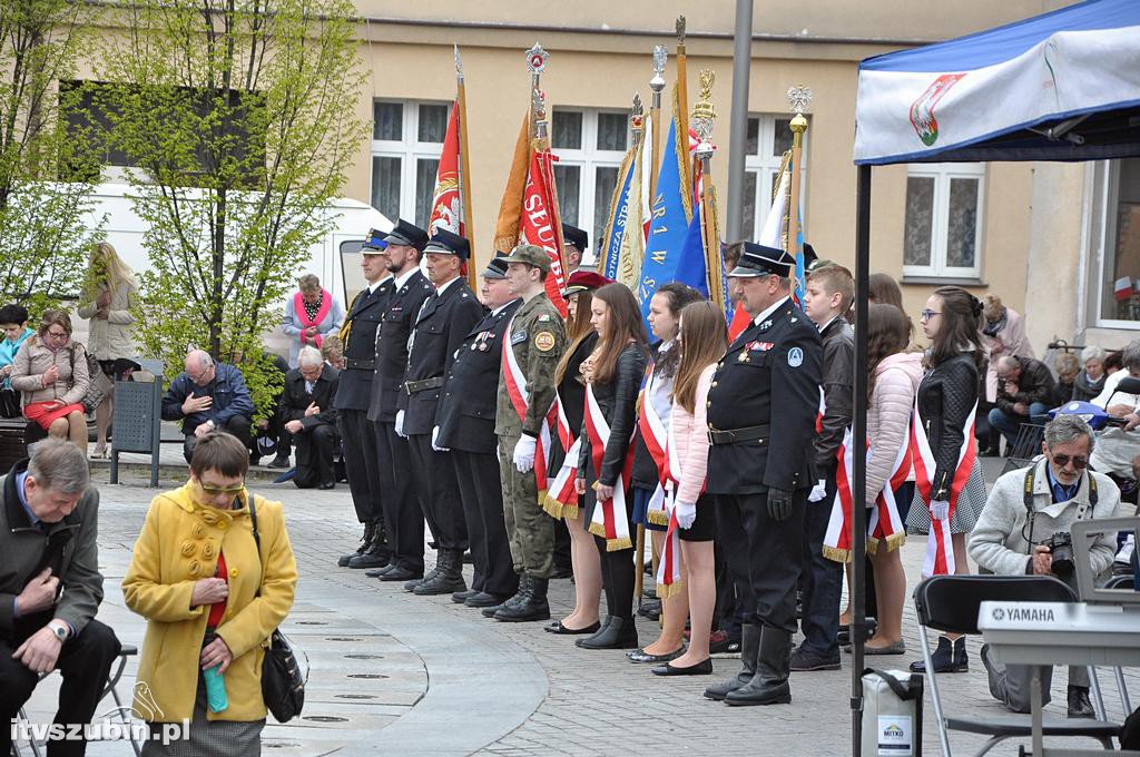 Uroczysta Msza św. za Ojczyznę na szubińskim Rynku