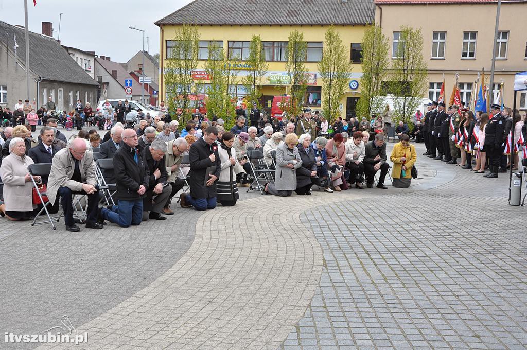 Uroczysta Msza św. za Ojczyznę na szubińskim Rynku